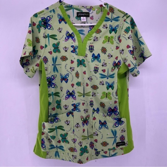 5/$25 Planet koi small scrub top bug print green b20 - Picture 1 of 3